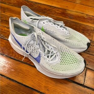 Nike ZoomX Vaporfly 3 in "Football Grey/Racer Blue" colors
